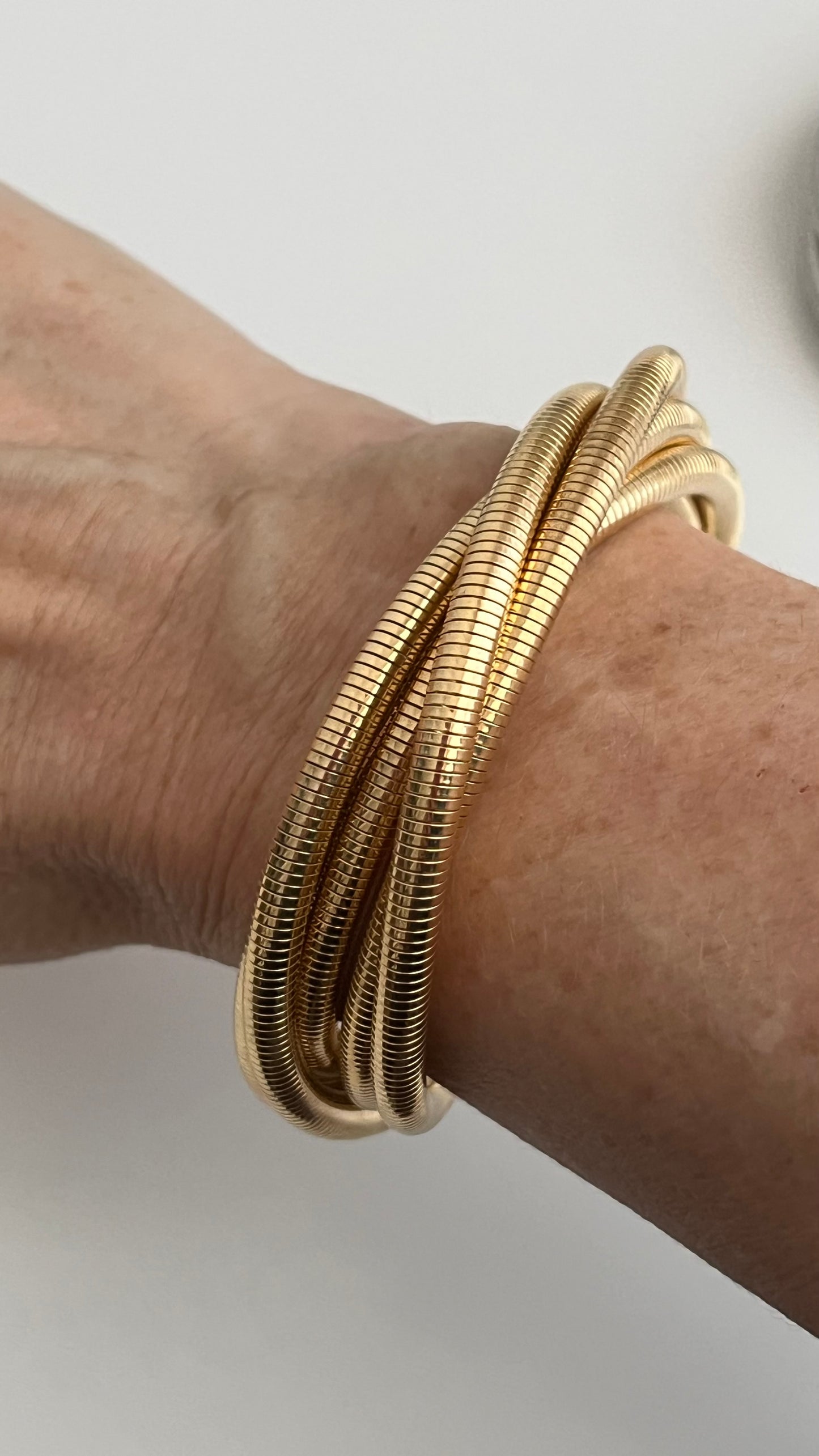 Pulseira ou Colar Mola Dourado
