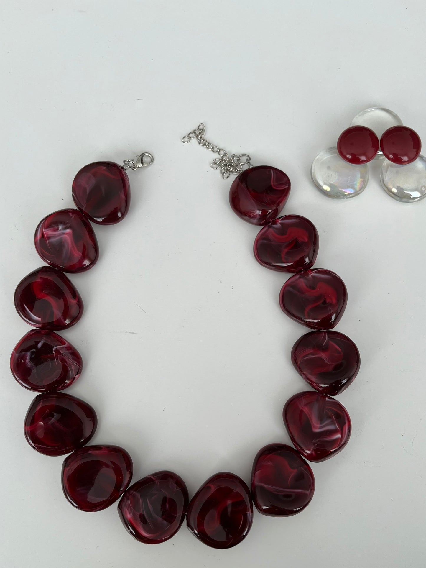 Colar Carla Borgonha