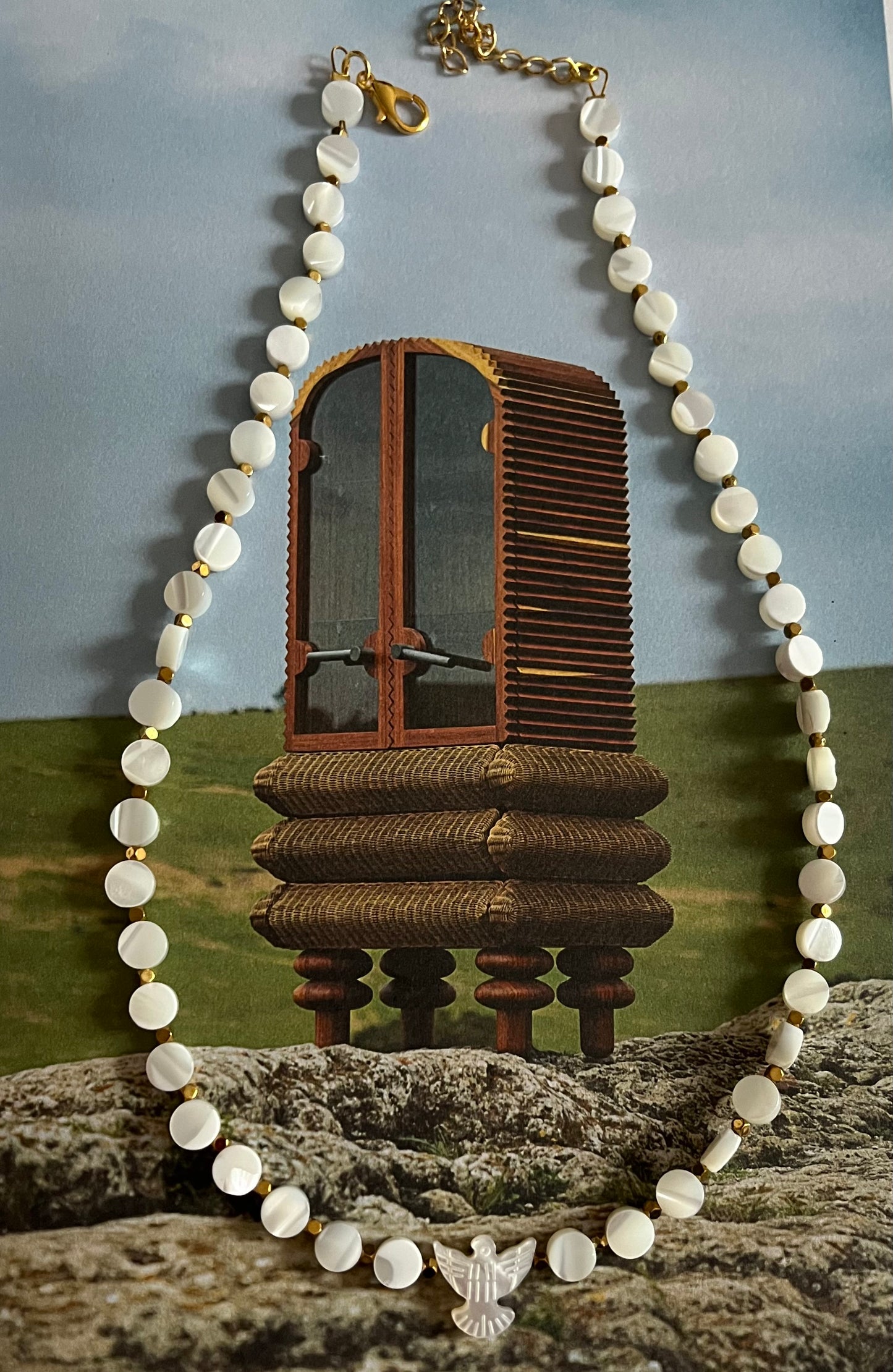 Colar Espírito Santo Madrepérolas