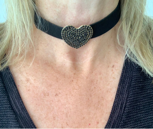 Chocker Heart