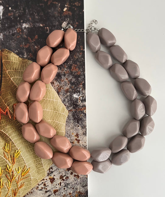 Colar Jaqueline Nude e Fendi